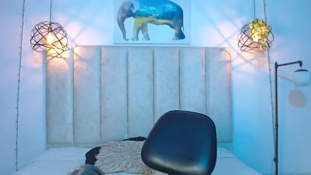 antonella rosecs online show from January 7, 2026, 4:39 am