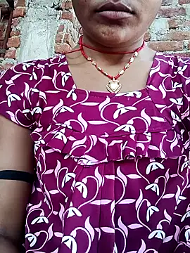 Snapshot of Rajni_chauhan chatting on June 13, 2026, 3:04 am Rajni chauhan online show from June 13, 2026, 3:04 am