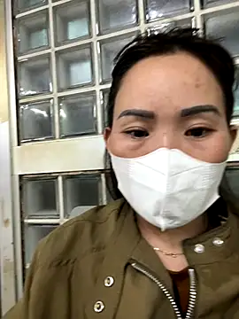 Saomai25 online show from November 5, 2025, 3:48 pm