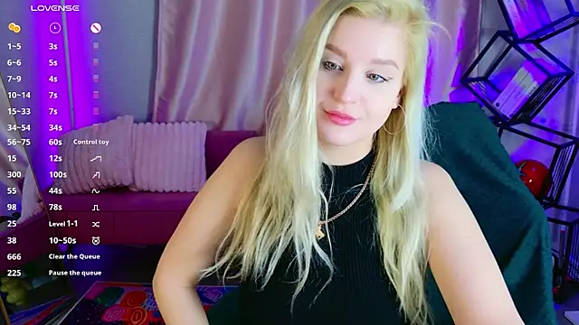 cold blondie online show from May 11, 2026, 5:20 am