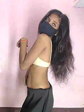 sweet couple99 online show from November 13, 2025, 6:34 pm