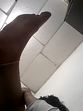 Teressa Love online show from November 20, 2025, 12:39 pm