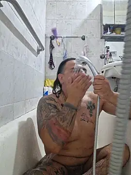 Rueditasss online show from March 17, 2026, 6:22 pm