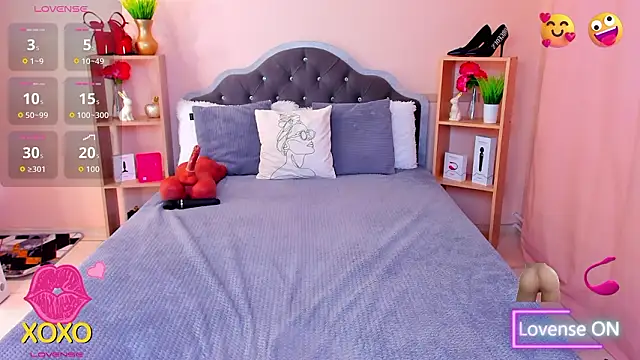 Snapshot of ChloeBrut chatting on February 9, 2026, 12:19 am ChloeBrut online show from February 9, 2026, 12:19 am