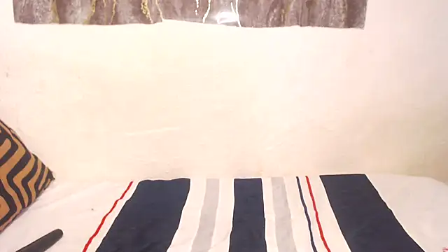 TallEbonyBabe online show from February 2, 2026, 4:44 am