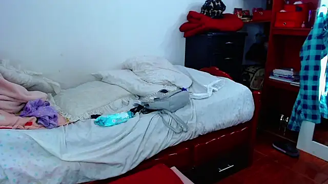 MariamGray1 online show from March 5, 2026, 3:25 am