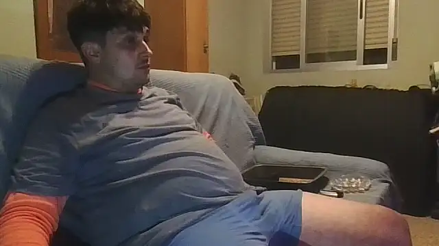 Snapshot of THEGLOBEZONEXXX chatting on January 7, 2026, 3:44 am THEGLOBEZONEXXX online show from January 7, 2026, 3:44 am