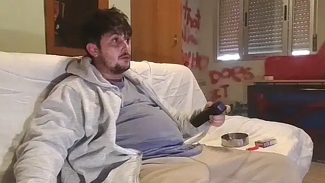 Snapshot of THEGLOBEZONEXXX chatting on February 26, 2026, 4:18 pm THEGLOBEZONEXXX online show from February 26, 2026, 4:18 pm