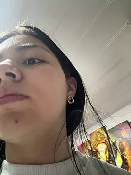 Snapshot of Midori_rosse chatting on June 10, 2026, 10:44 pm Midori rosse online show from June 10, 2026, 10:44 pm