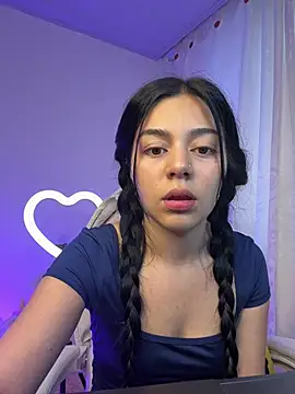 Midori rosse online show from March 18, 2026, 9:15 pm