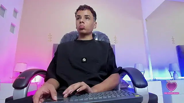 Xavier Fox    online show from March 22, 2026, 2:29 pm