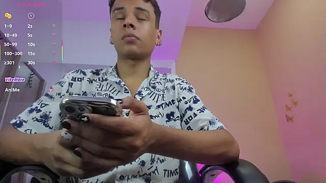 Xavier Fox    online show from March 3, 2026, 7:43 pm