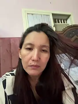 Bigtitsass81 online show from March 21, 2026, 5:39 pm