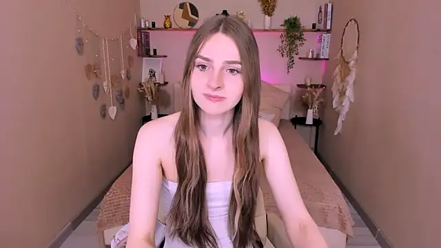 RoxyMorris online show from May 4, 2026, 8:06 am