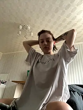 AnmiXHot online show from October 17, 2025, 11:45 am