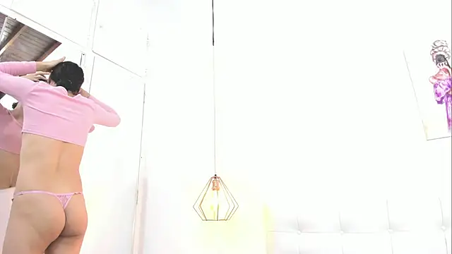 Snapshot of Alanna_miaw chatting on March 18, 2026, 9:04 pm Alanna miaw online show from March 18, 2026, 9:04 pm