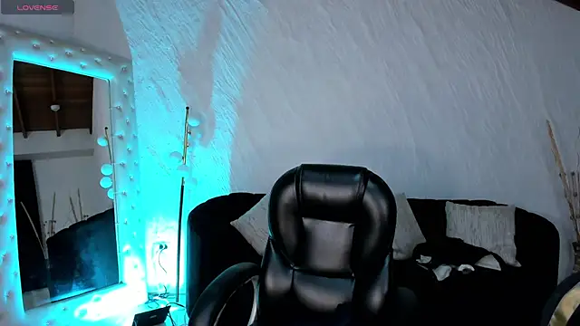 CelesteMoonX online show from July 26, 2026, 3:57 am