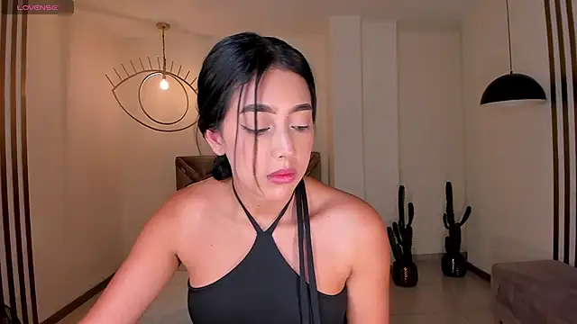 Snapshot of ScarlettBlaze_ chatting on July 1, 2026, 12:05 pm ScarlettBlaze online show from July 1, 2026, 12:05 pm