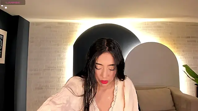 ScarlettBlaze  online show from January 14, 2026, 11:58 am