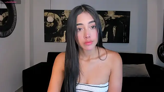 ScarlettBlaze  online show from December 5, 2025, 12:04 pm