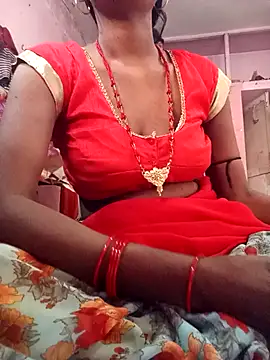 Snapshot of Hot_Lilly02 chatting on December 22, 2025, 4:34 am Hot Lilly02 online show from December 22, 2025, 4:34 am