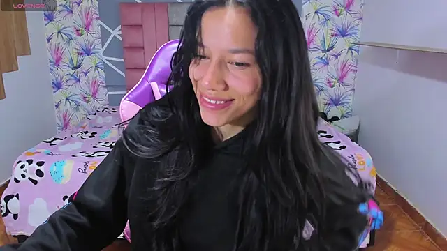 AdelaidaManson18 online show from November 26, 2025, 3:28 am