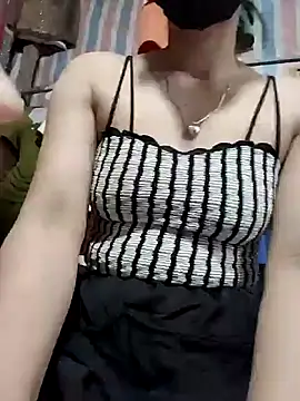 Snapshot of Lala6888 chatting on October 16, 2025, 7:05 am Lala6888 online show from October 16, 2025, 7:05 am