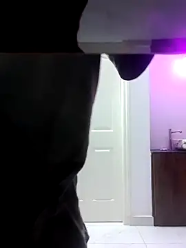 hornybitch690 online show from June 15, 2026, 4:06 pm