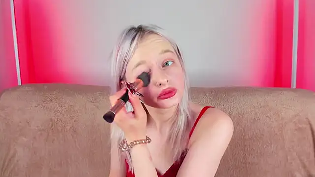 AlessaKiss online show from June 23, 2026, 1:25 am