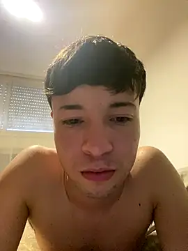 Gayunidos online show from October 16, 2025, 9:28 am