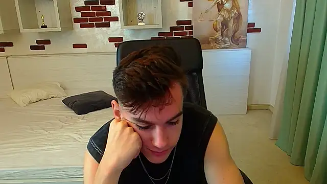 BradyFlint online show from October 22, 2025, 5:51 am