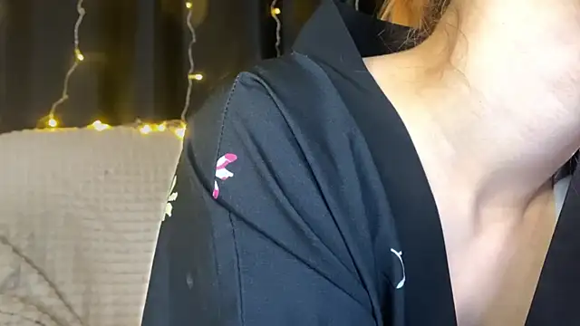 Veksal1a online show from November 23, 2025, 4:55 am