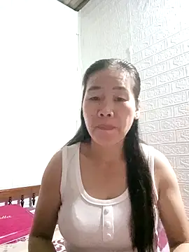 tabby-cat11 online show from November 3, 2025, 2:06 am