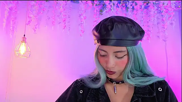 Snapshot of Rynka_ chatting on March 8, 2026, 4:05 am Rynka online show from March 8, 2026, 4:05 am