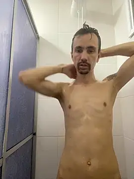 Snapshot of leozin01 chatting on March 22, 2026, 12:03 am leozin01 online show from March 22, 2026, 12:03 am