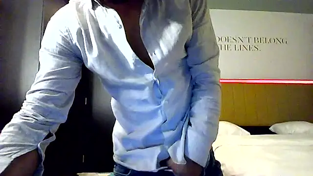 foryougirl1234 online show from December 1, 2025, 8:10 pm