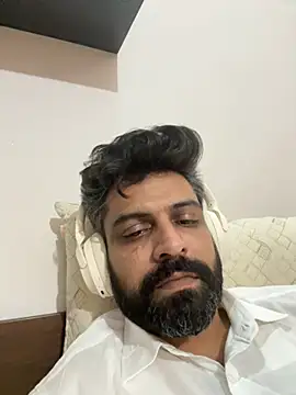 SoulHunt9 online show from October 18, 2025, 5:26 pm