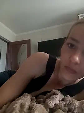 Coare Cindy online show from May 9, 2026, 8:39 am