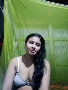 sexylive1100 online show from November 4, 2025, 10:02 pm