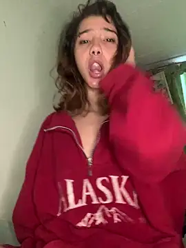 Snapshot of MiaaCute- chatting on December 19, 2025, 11:45 am MiaaCute- online show from December 19, 2025, 11:45 am