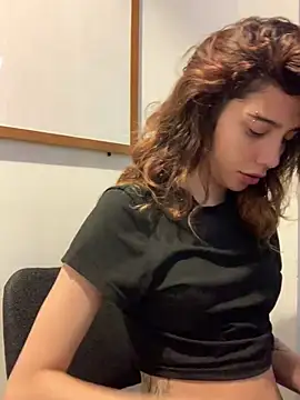 MiaaCute- online show from April 28, 2026, 10:14 pm