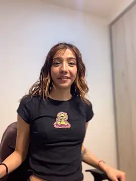 Snapshot of MiaaCute- chatting on March 9, 2026, 8:12 pm MiaaCute- online show from March 9, 2026, 8:12 pm