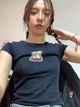 MiaaCute- online show from April 29, 2026, 7:09 pm