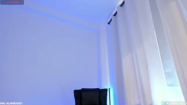 AlanRose01 online show from November 11, 2025, 1:39 pm