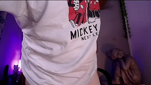 Violetafetish-dirty online show from June 25, 2026, 1:25 am