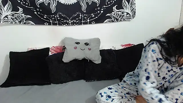 emily n abby online show from March 2, 2026, 2:13 pm