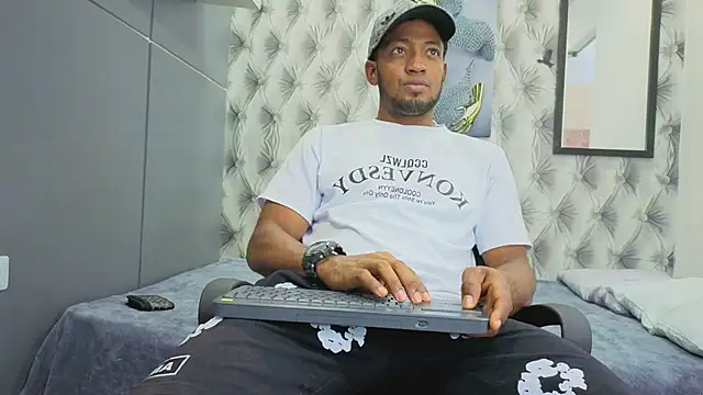 Stevenbrand online show from November 1, 2025, 7:30 pm