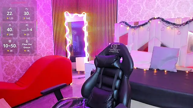 Adisson Tay online show from December 15, 2025, 4:57 pm