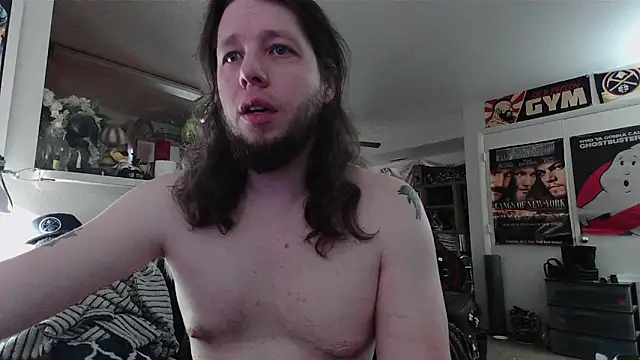biggerisbetter12 online show from May 11, 2026, 7:33 pm