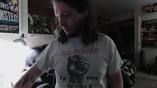 biggerisbetter12 online show from March 4, 2026, 10:34 am